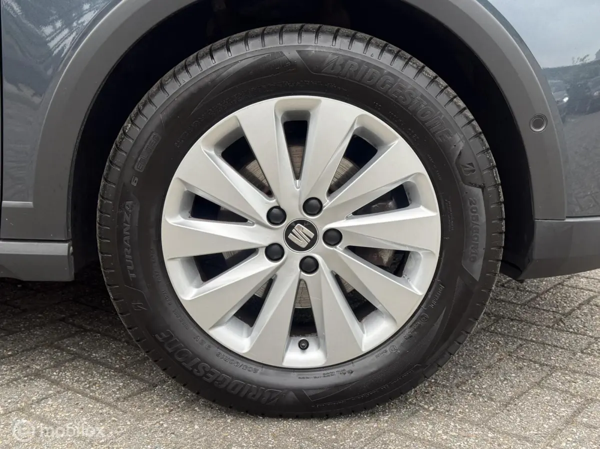 1.0 TSI Business | Leer | Camera | ACC | Virtual