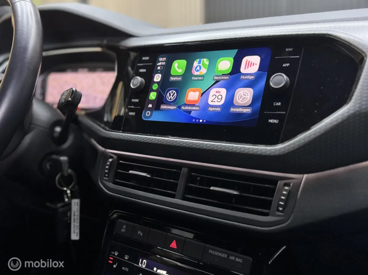1.0 TSI R-Line|Led|Acc|Pdc|Carplay|Sfeer
