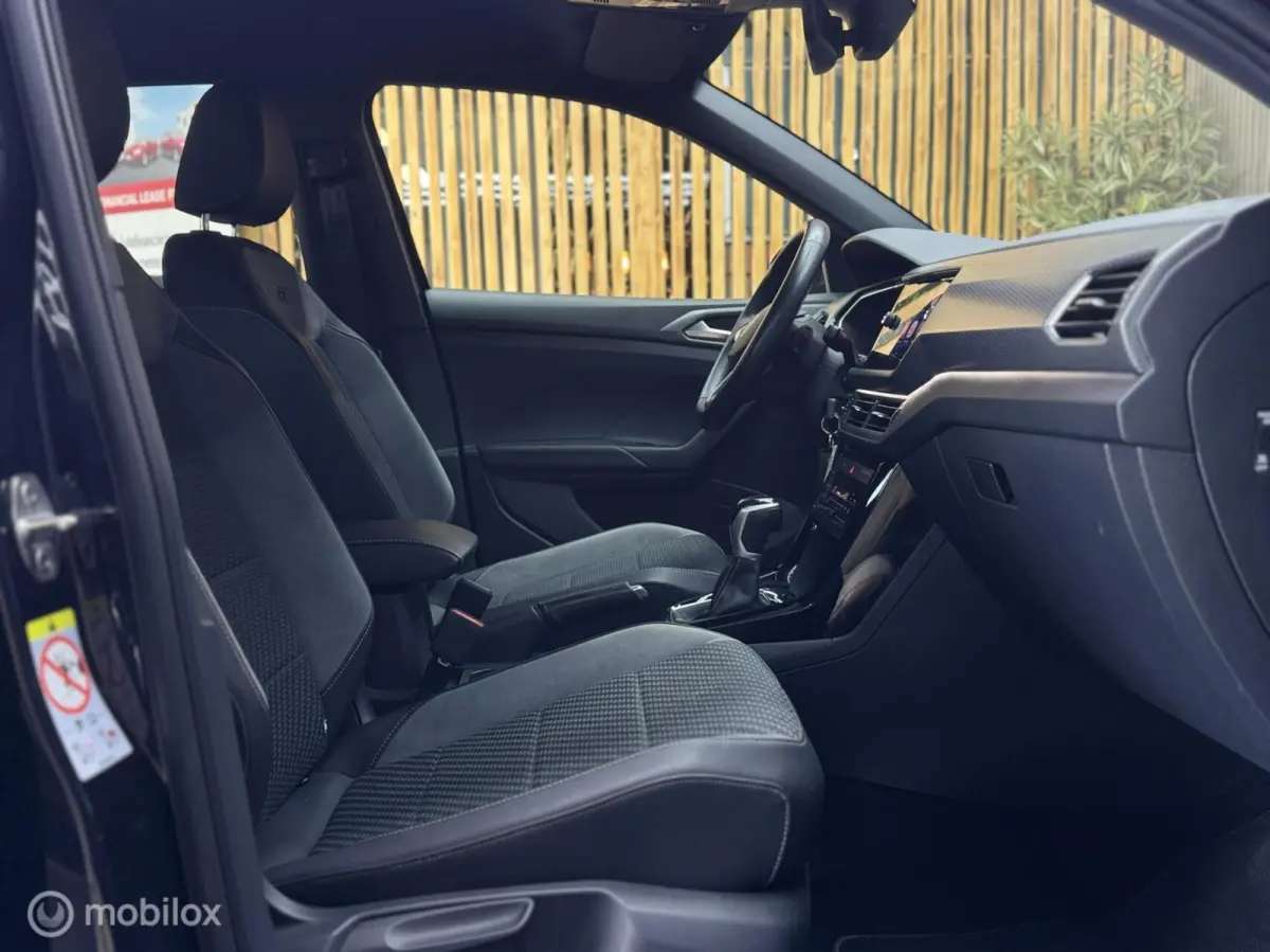 1.0 TSI R-Line|Led|Acc|Pdc|Carplay|Sfeer
