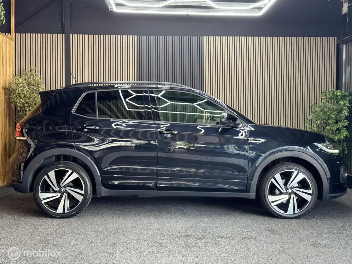 1.0 TSI R-Line|Led|Acc|Pdc|Carplay|Sfeer