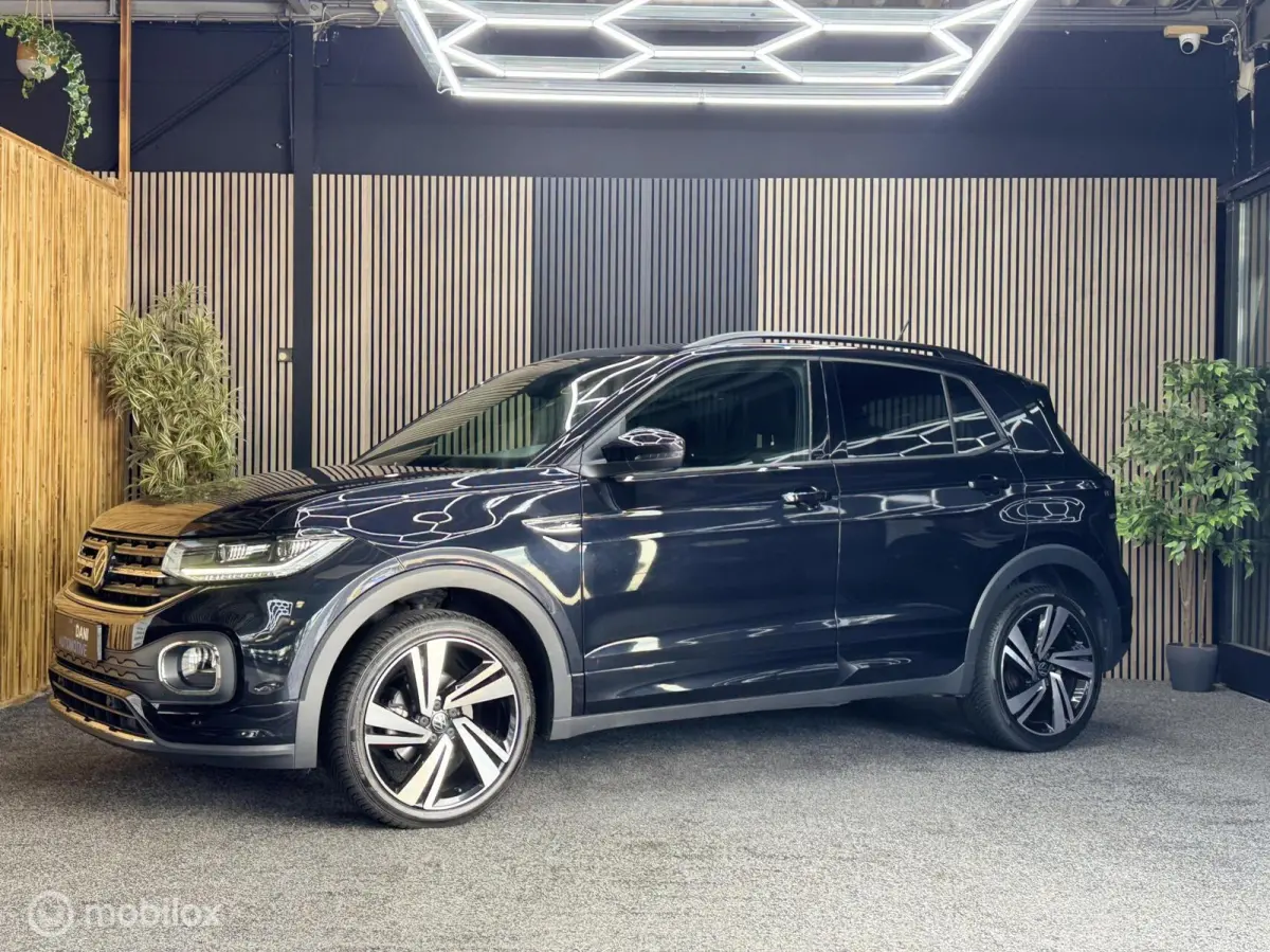 1.0 TSI R-Line|Led|Acc|Pdc|Carplay|Sfeer