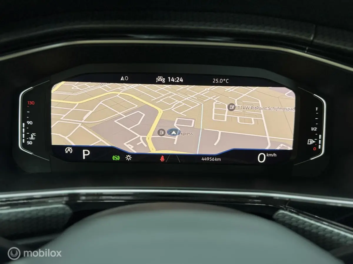 1.0 TSI R-Line|Led|Acc|Pdc|Carplay|Sfeer