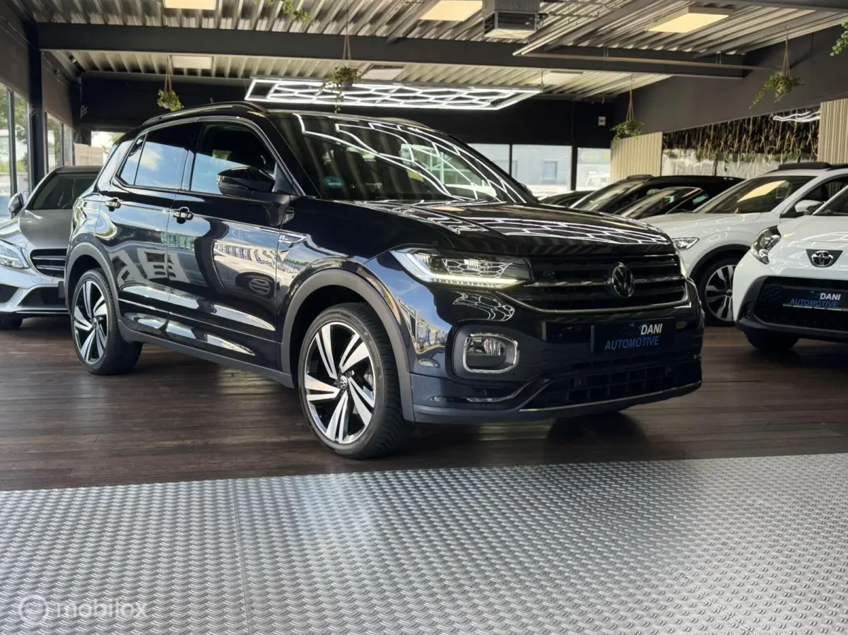 1.0 TSI R-Line|Led|Acc|Pdc|Carplay|Sfeer