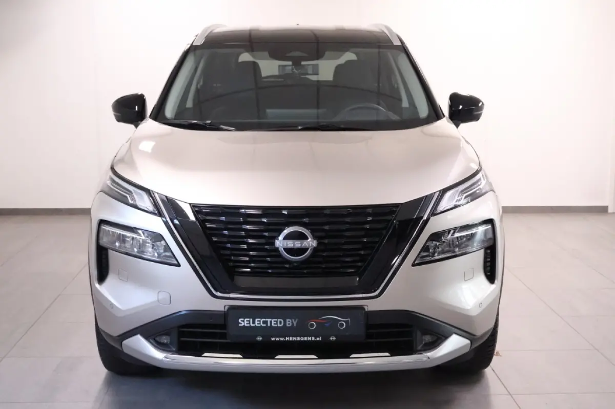 1.5 e-4ORCE Tekna 4WD | Two-Tone