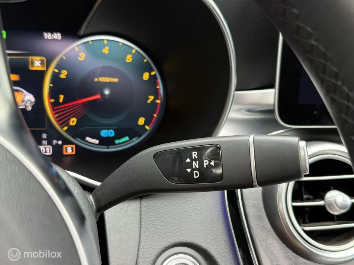 300 Amg Performance Panodak Leer Navi Carplay Virtual Burmeister