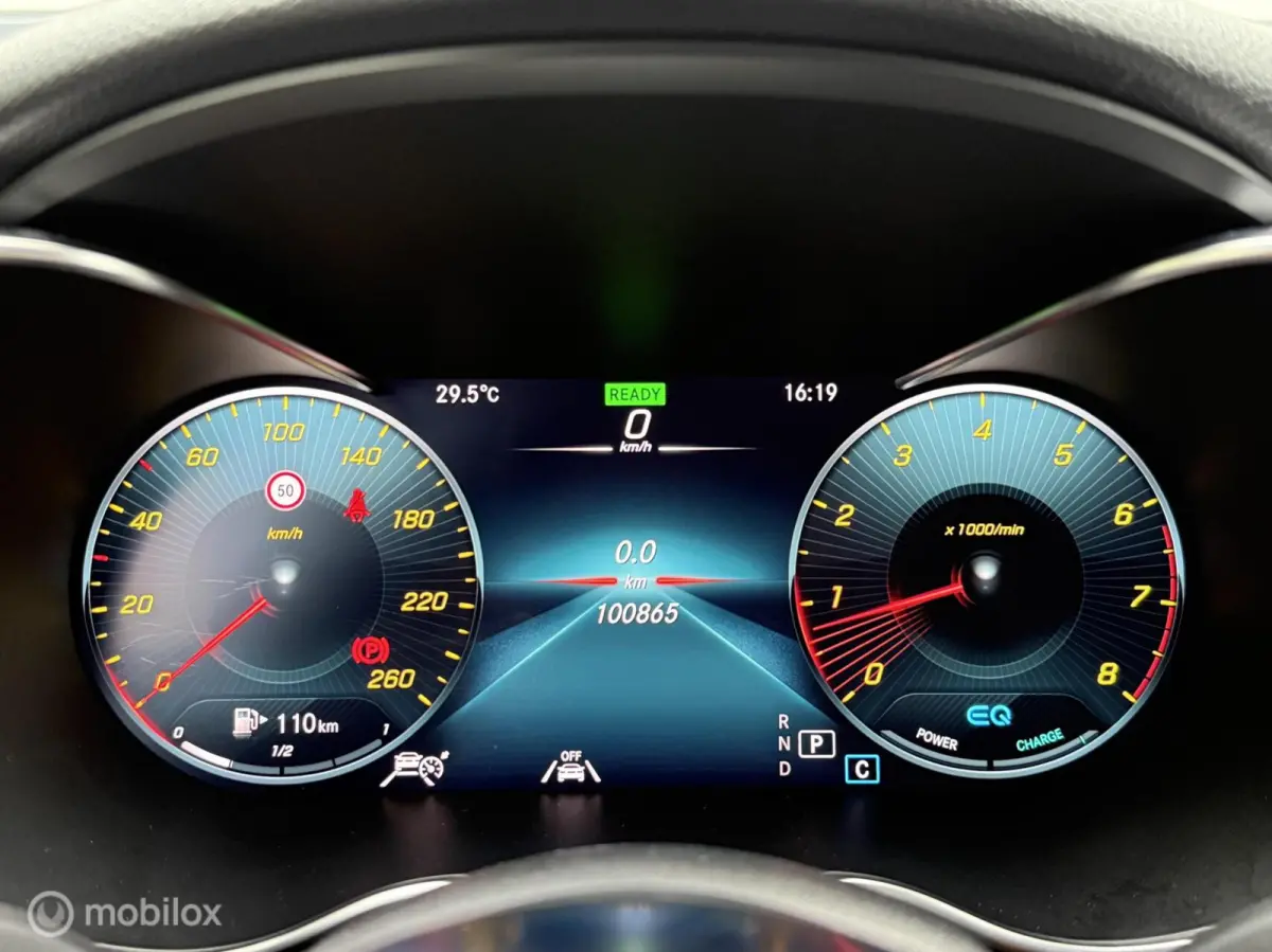 300 Amg Performance Panodak Leer Navi Carplay Virtual Burmeister