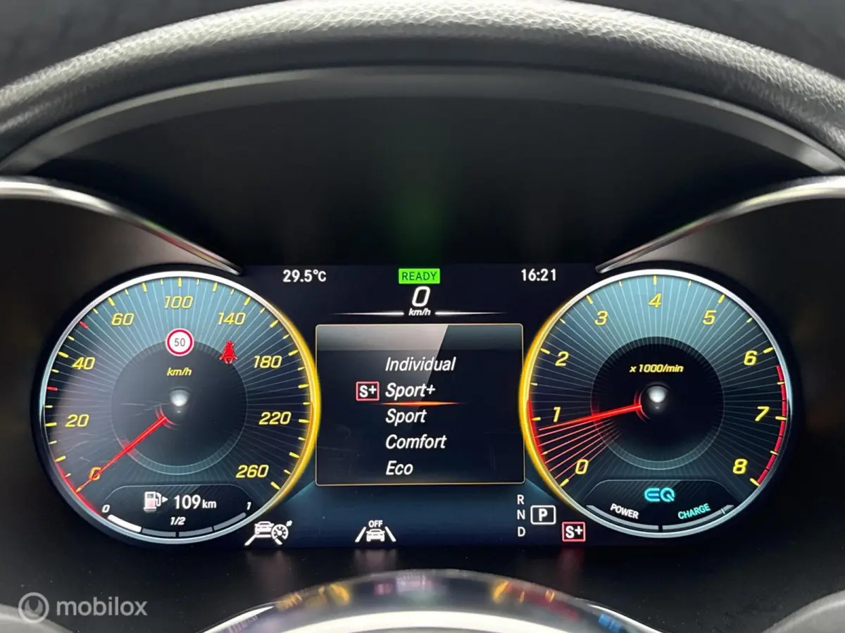 300 Amg Performance Panodak Leer Navi Carplay Virtual Burmeister