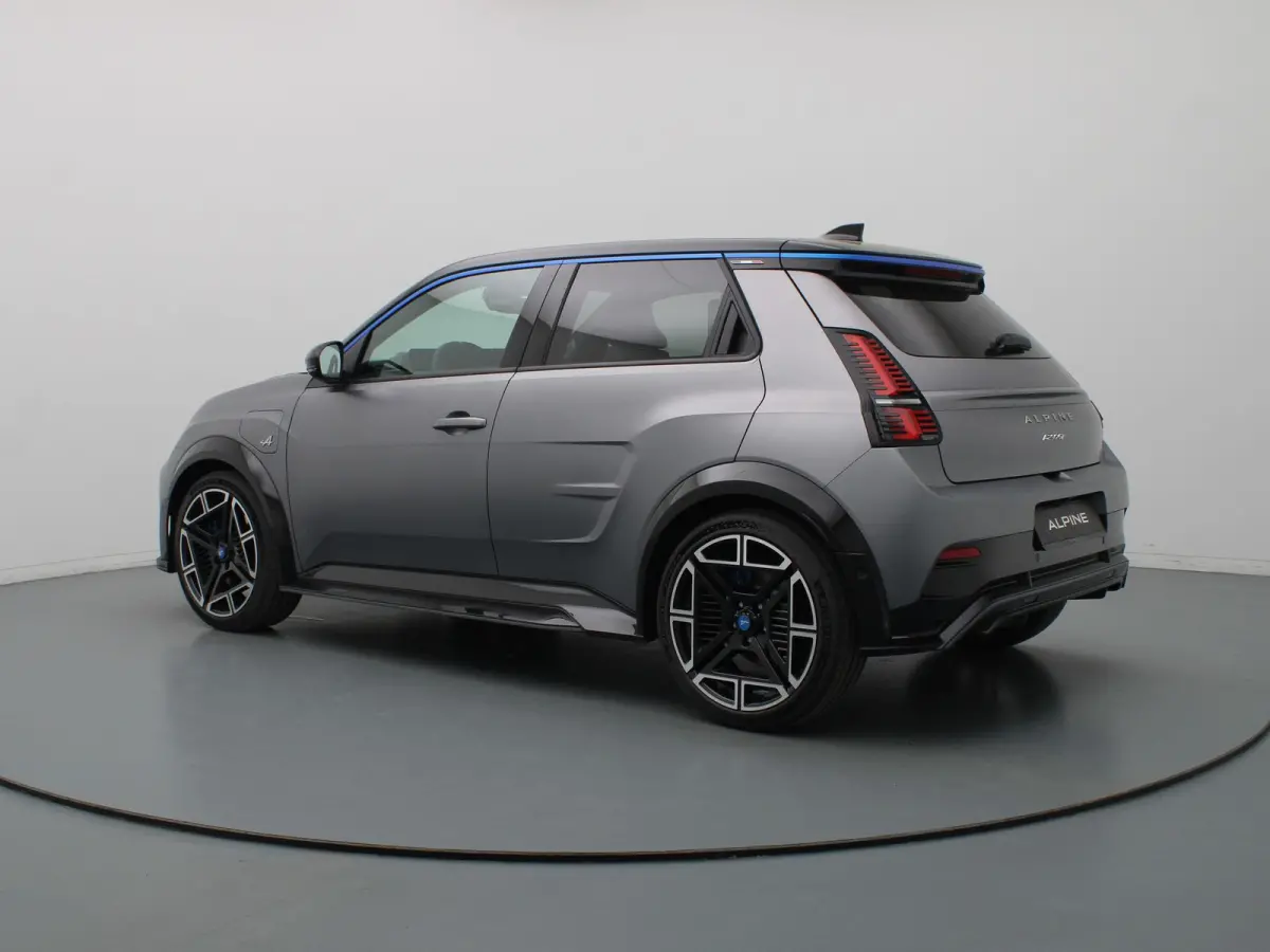 GT Premium 52 kWh Pack Driving | Pack Safety | Devialet