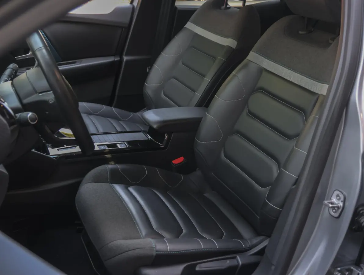 Shine 50 kWh 136pk | Accu 92% | Camera | Adaptive Cruise Control | Navigatie