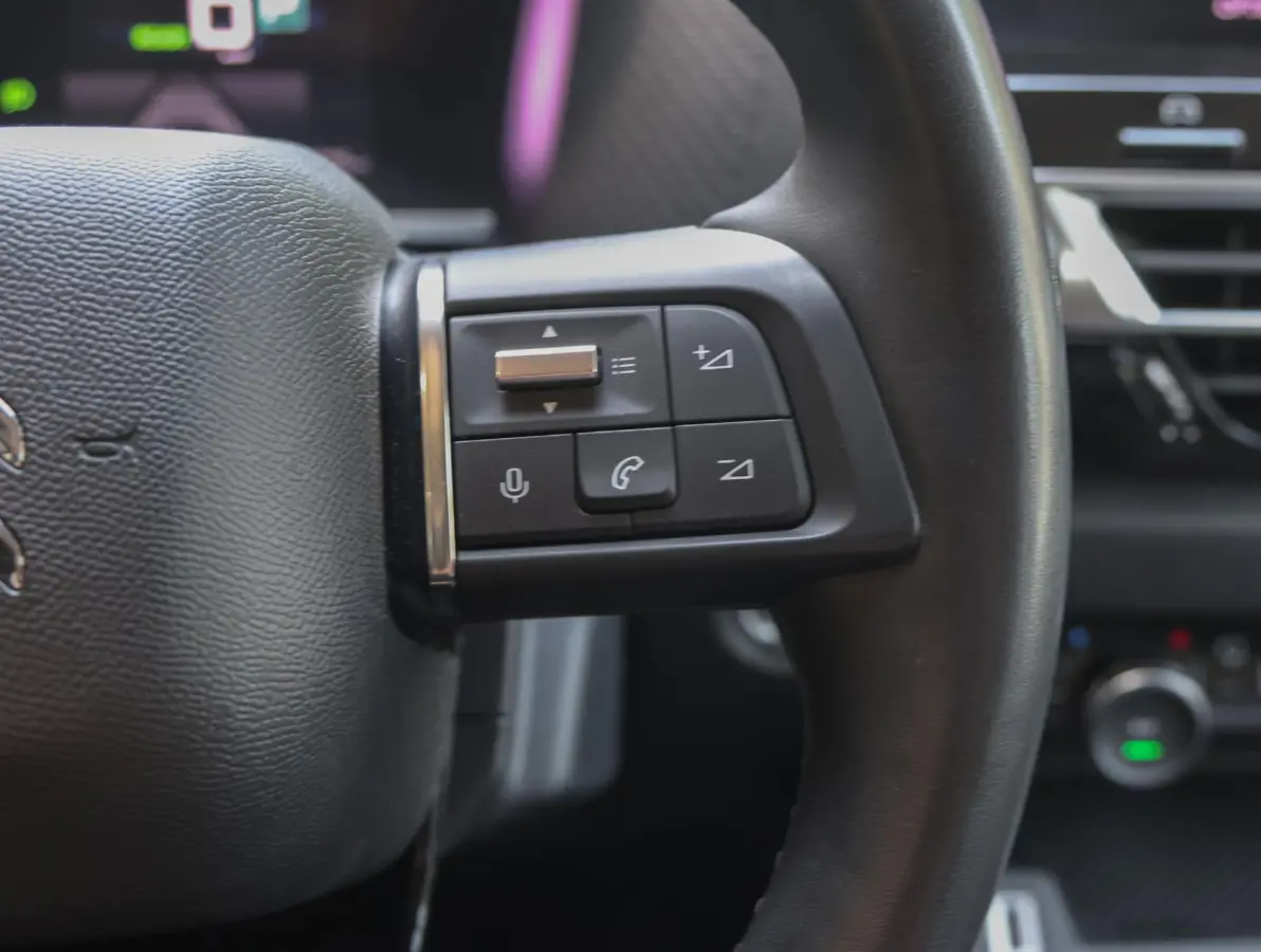 Shine 50 kWh 136pk | Accu 92% | Camera | Adaptive Cruise Control | Navigatie