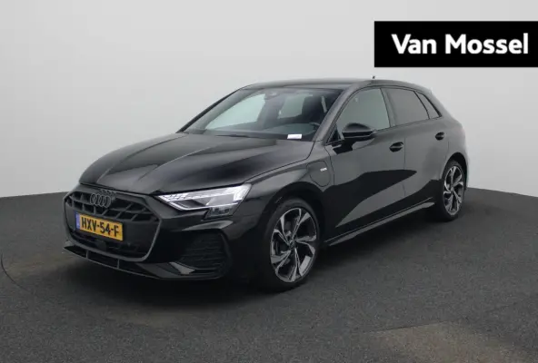 40 TFSI e S edition 204 PK | Automaat | Adaptive cruise control | Achteruitrijcamera | Sonos | Climate control | Navigatie | Stoelverwarming | Smartphone interface | Head-up display | Optiek