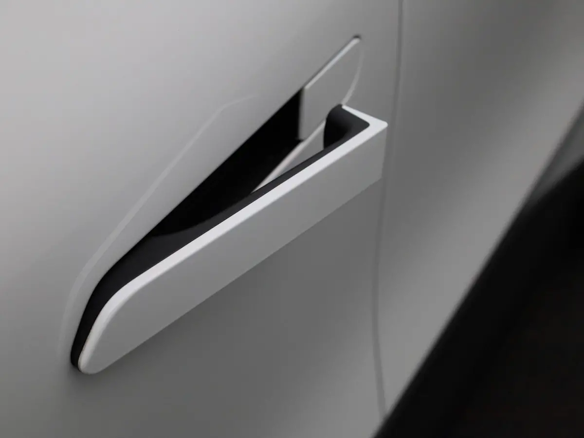 EV60 Optimum Charge Equilibre | Automaat | Apple Carplay / Android Auto | Parkeersensoren | Camera | Stoelverwarming | Stuurverwarming |