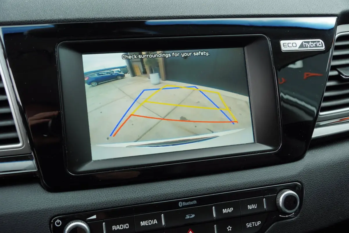 1.6 GDi Hybrid 2018|DynamicLine|Navi|Camera|CarPlay|Android|Clima