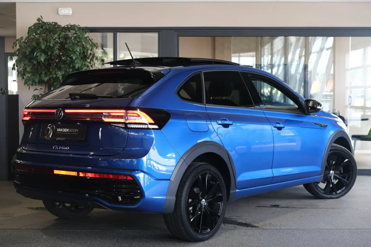 1.5 TSI 150PK 2x R-Line DSG Pano IQ Matrix Black Style Trekhaak Virtual Navi