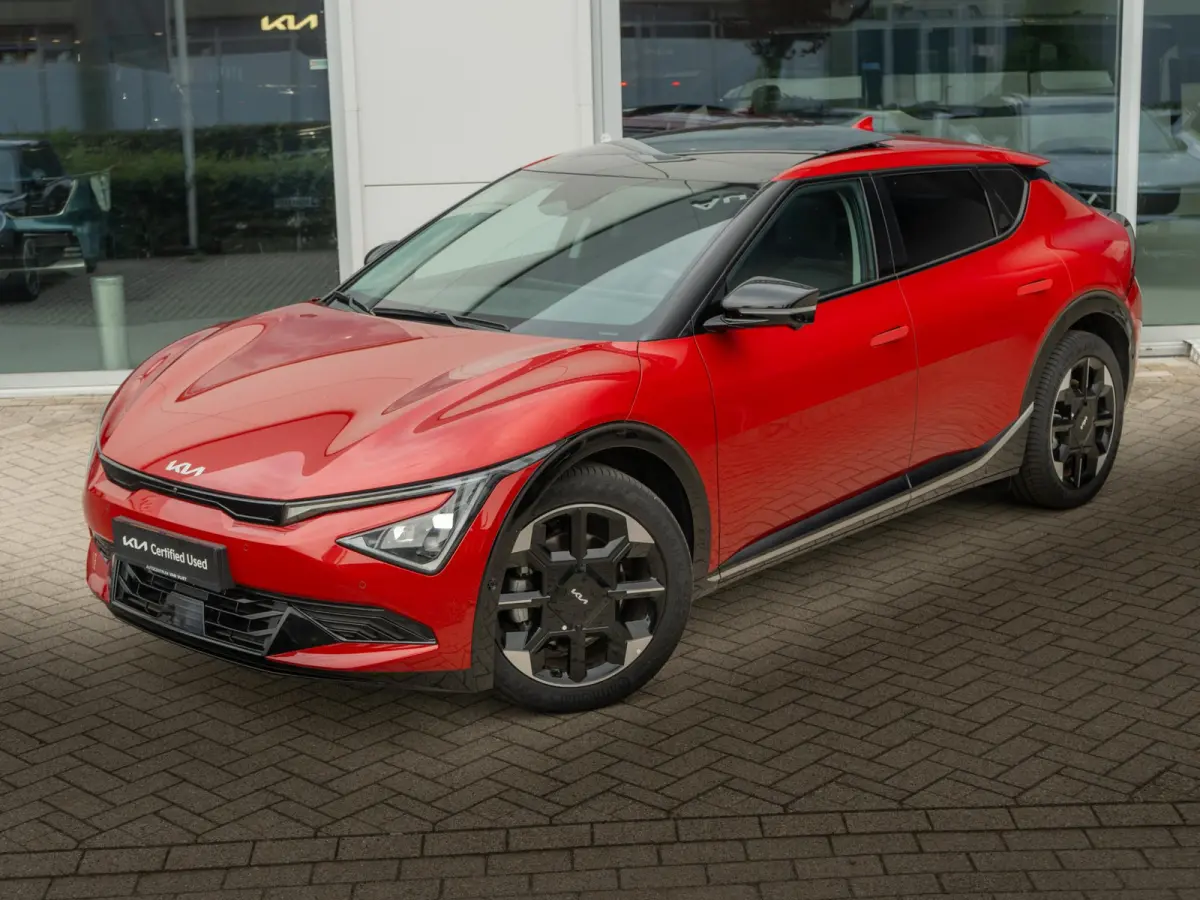 Plus Advanced 84 kWh | Schuifkanteldak | Navigatie | Stoel en stuurverwarming |