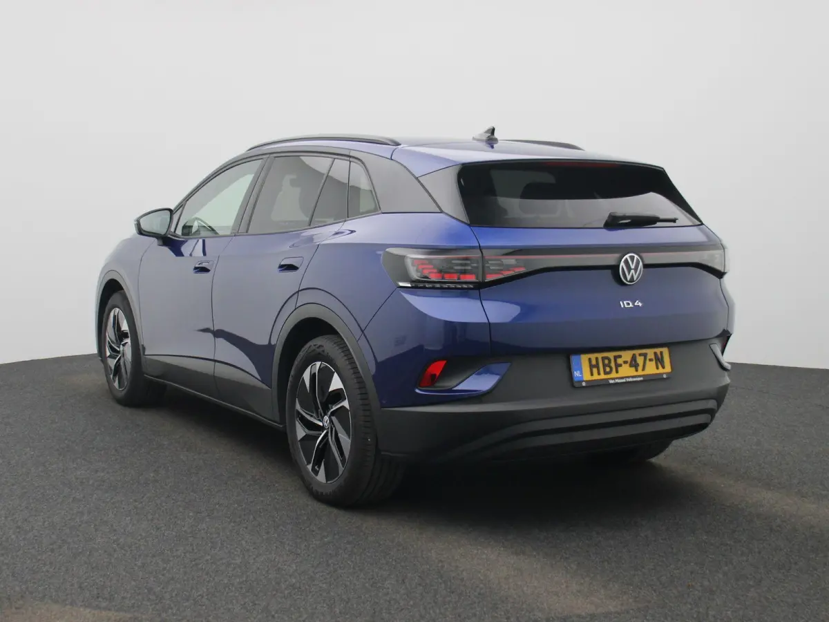 Pro 77 kWh | Navigatie | Apple Carplay | Adaptieve cruise control | Stoelverwarming | Stuur verwarming | Climate control | Parkeersensoren |