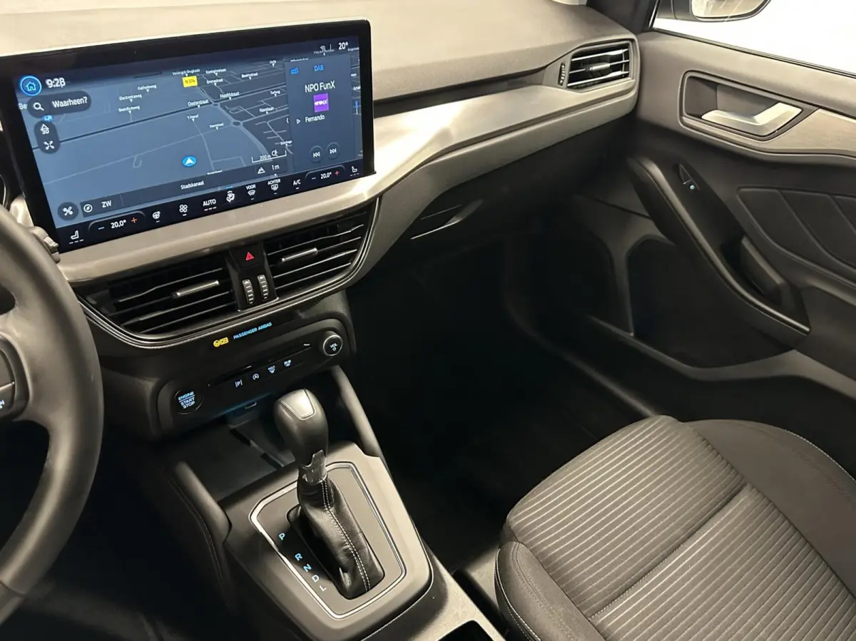 1.0 EcoBoost Hybrid Titanium X CAMERA CARPLAY NAVI CRUISE.
