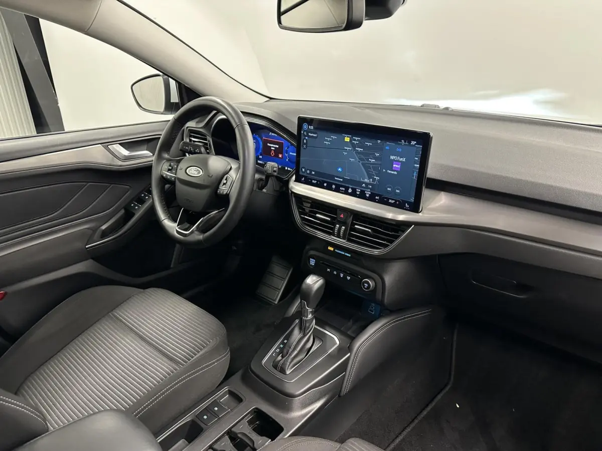 1.0 EcoBoost Hybrid Titanium X CAMERA CARPLAY NAVI CRUISE.