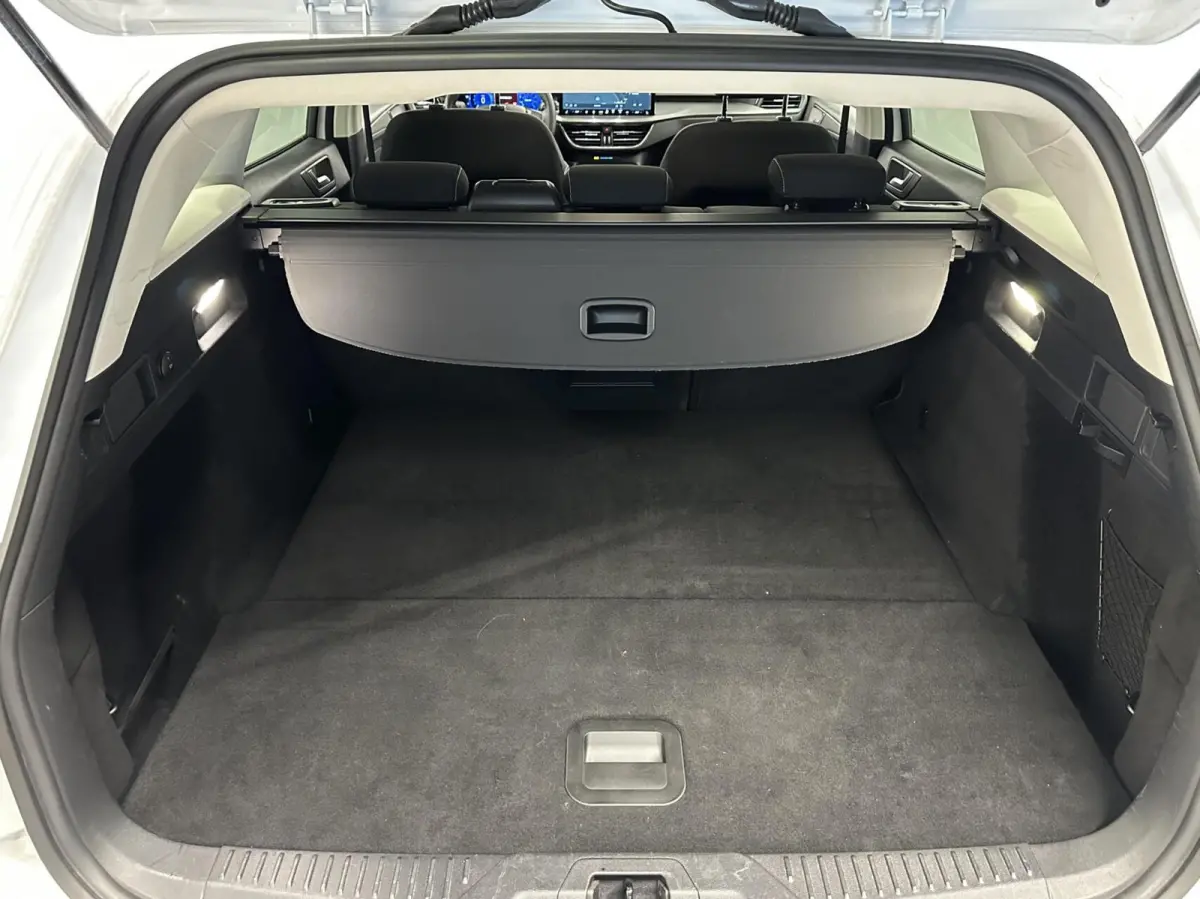 1.0 EcoBoost Hybrid Titanium X CAMERA CARPLAY NAVI CRUISE.