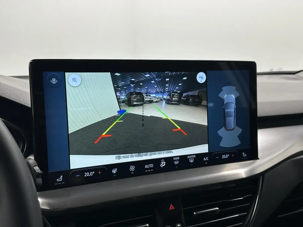 1.0 EcoBoost Hybrid Titanium X CAMERA CARPLAY NAVI CRUISE.