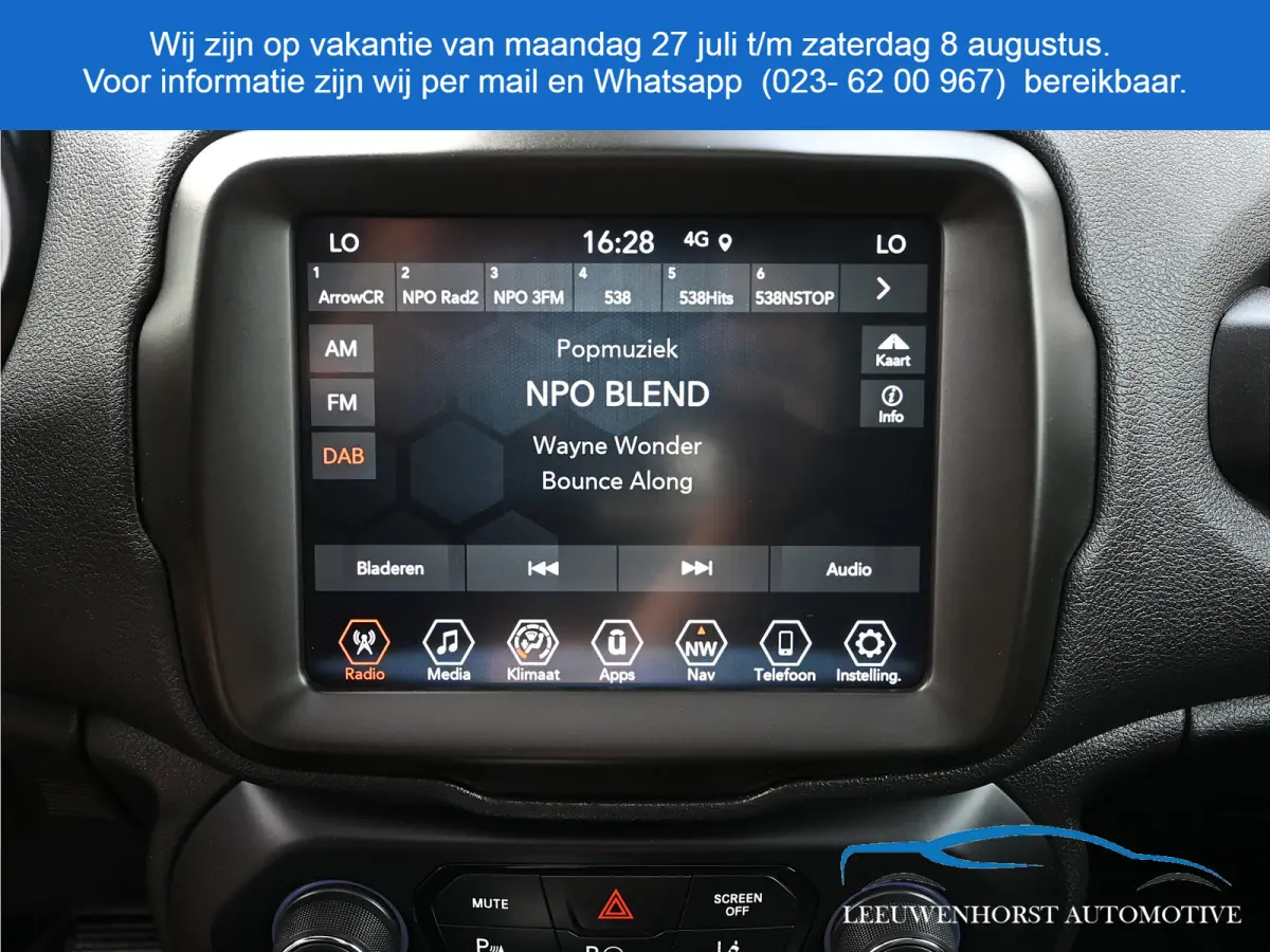 4xe 240 Plug-in Hybrid Electric S, pano, leer, adaptive cruise, camera, 2 x PDC