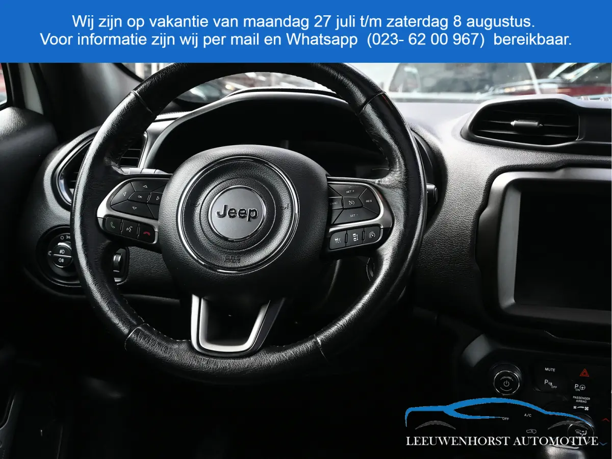 4xe 240 Plug-in Hybrid Electric S, pano, leer, adaptive cruise, camera, 2 x PDC