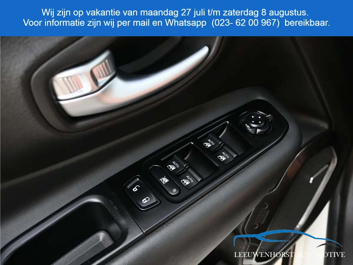 4xe 240 Plug-in Hybrid Electric S, pano, leer, adaptive cruise, camera, 2 x PDC