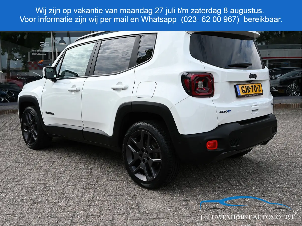 4xe 240 Plug-in Hybrid Electric S, pano, leer, adaptive cruise, camera, 2 x PDC