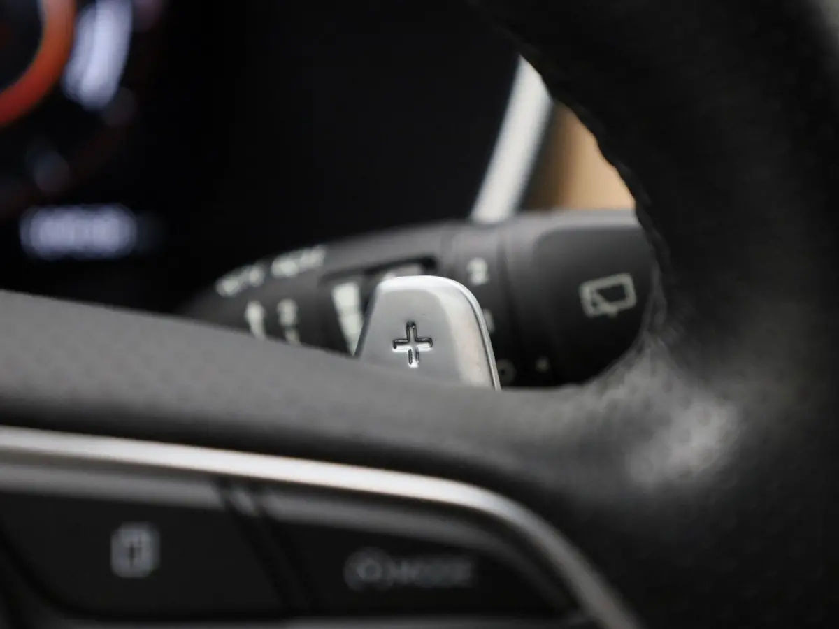 1.6 T-GDi Plug-in Hybrid 4x4 Shine Aut. | Automaat | Apple Carplay / Android Auto | Camera | Parkeersensoren | Sfeerverlichting | Panoramadak |