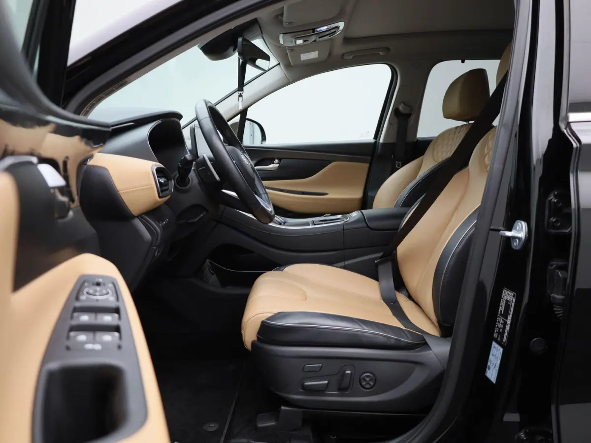 1.6 T-GDi Plug-in Hybrid 4x4 Shine Aut. | Automaat | Apple Carplay / Android Auto | Camera | Parkeersensoren | Sfeerverlichting | Panoramadak |