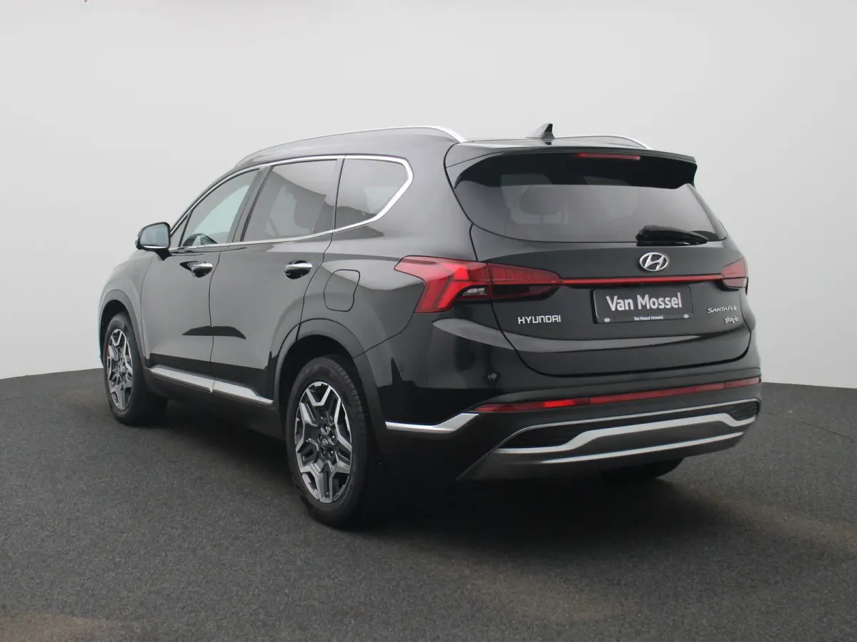1.6 T-GDi Plug-in Hybrid 4x4 Shine Aut. | Automaat | Apple Carplay / Android Auto | Camera | Parkeersensoren | Sfeerverlichting | Panoramadak |