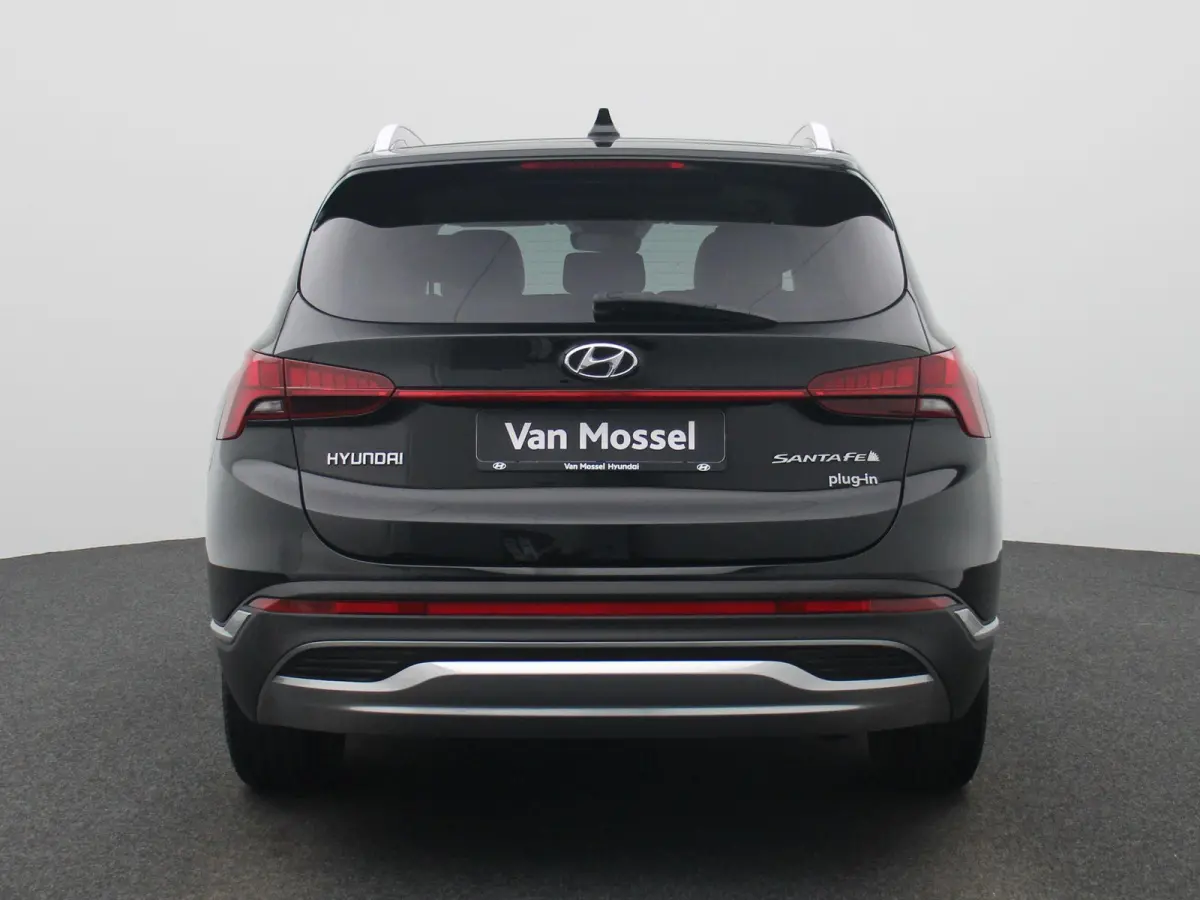 1.6 T-GDi Plug-in Hybrid 4x4 Shine Aut. | Automaat | Apple Carplay / Android Auto | Camera | Parkeersensoren | Sfeerverlichting | Panoramadak |