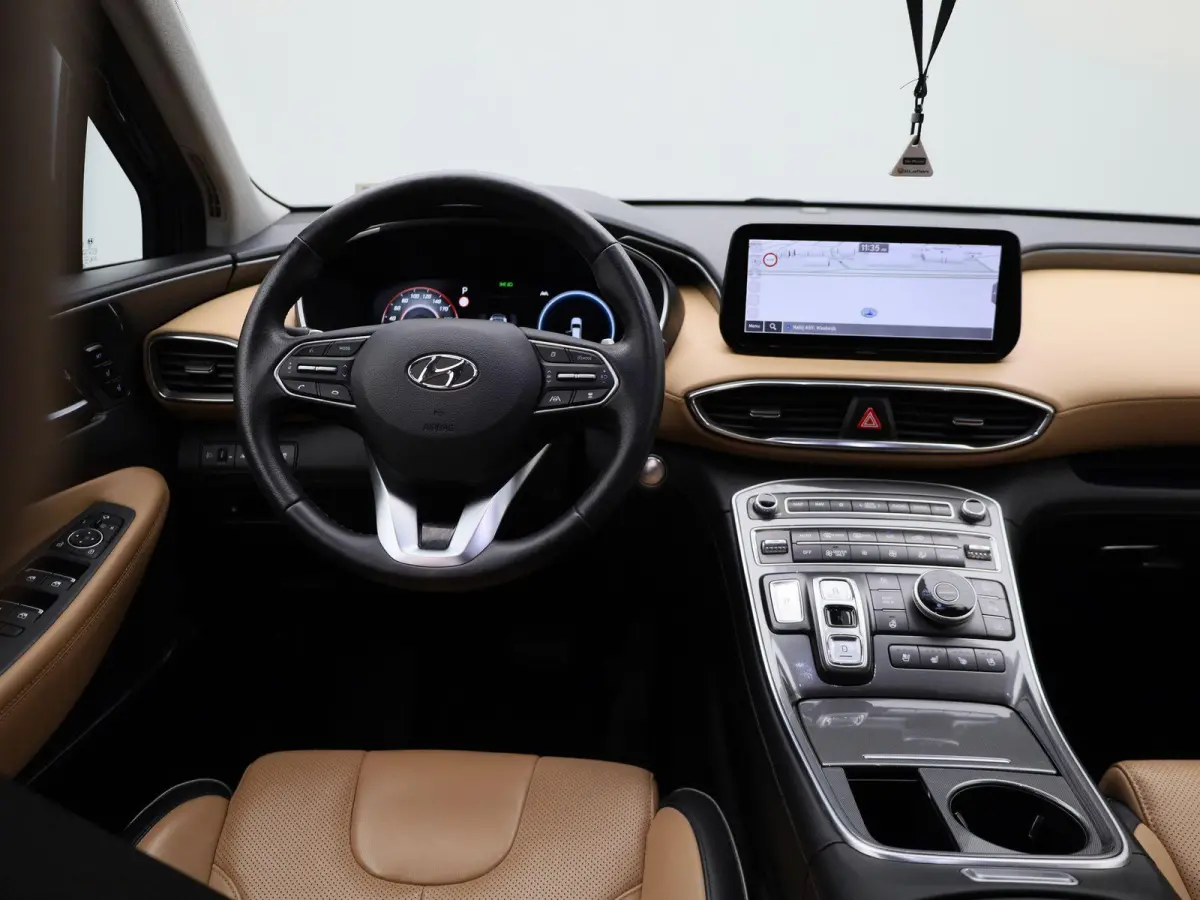1.6 T-GDi Plug-in Hybrid 4x4 Shine Aut. | Automaat | Apple Carplay / Android Auto | Camera | Parkeersensoren | Sfeerverlichting | Panoramadak |