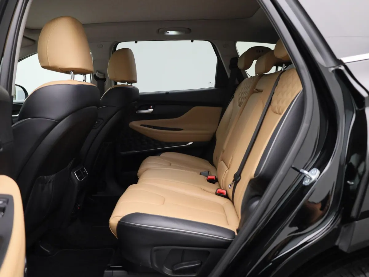 1.6 T-GDi Plug-in Hybrid 4x4 Shine Aut. | Automaat | Apple Carplay / Android Auto | Camera | Parkeersensoren | Sfeerverlichting | Panoramadak |