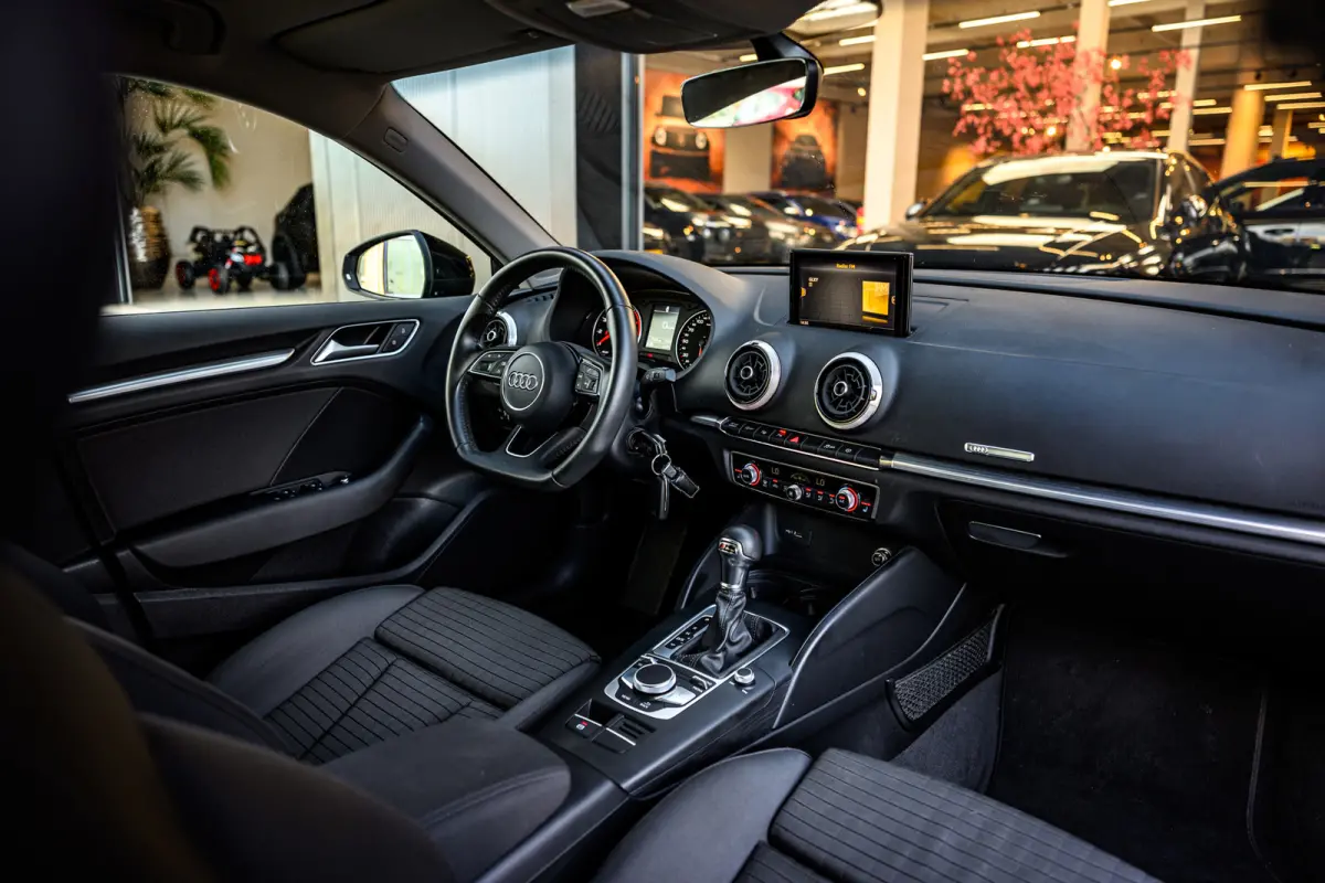Audi A3 Sportback 35 TFSI 150PK S tronic |Led|Navi|Dealer onderhouden|