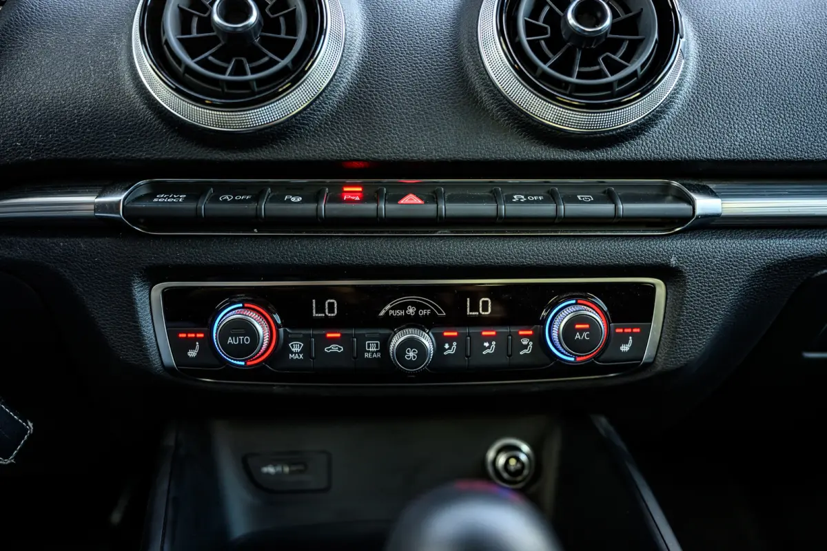 Audi A3 Sportback 35 TFSI 150PK S tronic |Led|Navi|Dealer onderhouden|