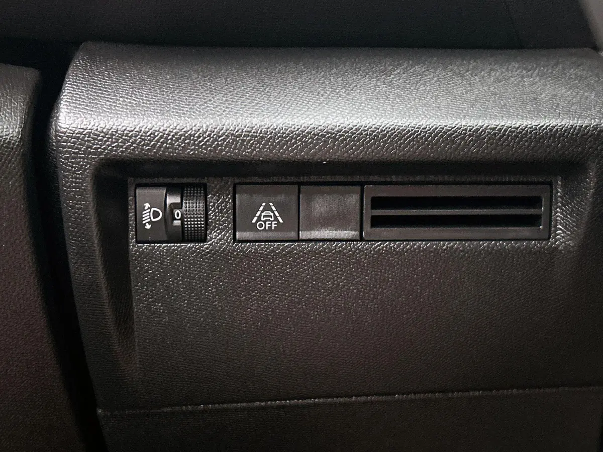 You 50 kWh 136pk | Accu 96% | Navigatie via Apple Carplay / Android Auto | Achteruitrijcamera | Climate Control | Cruise Control | Parkeersensoren | DAB+ radio | Armsteun | Stof/kunstlederen