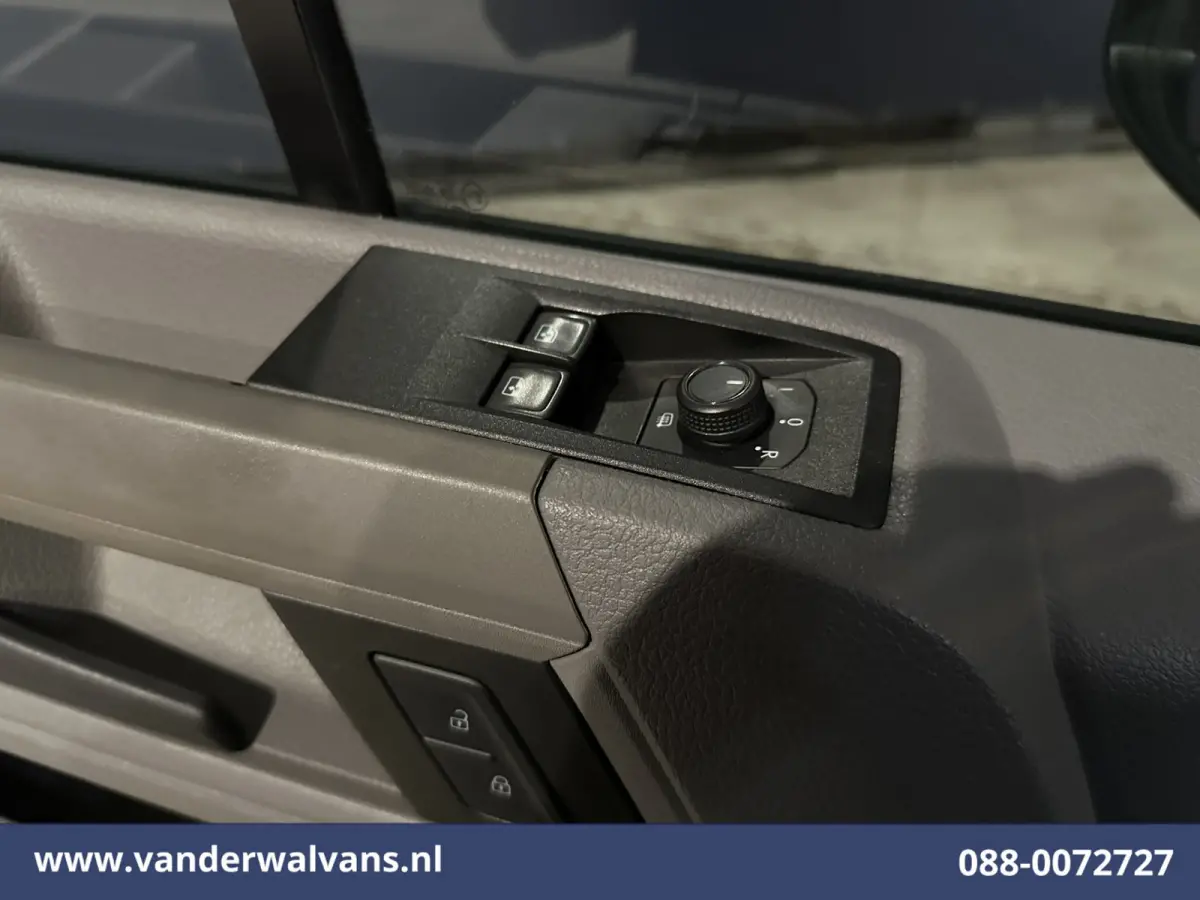 2.0 TDI 141pk L3H3 L2H2 Euro6 Airco | Navigatie | Apple Carplay | Chauffeursstoel Android Auto, Standkachel, Parkeersensoren, 3000kg trekvermogen