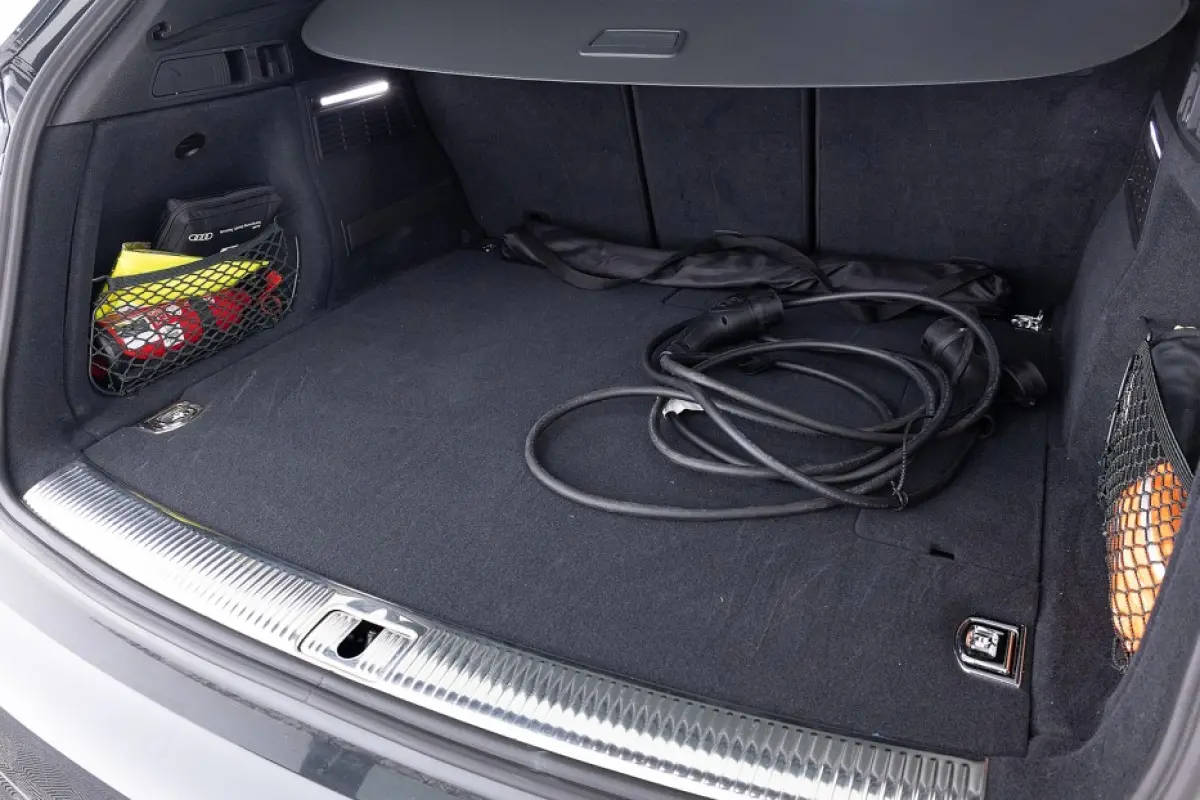 50 TFSI e Quattro Advanced edition | LEDER | CAMERA | NAVI | ECC