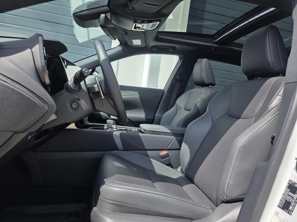 450h+ Plug-in Hybrid F Sport | Full options