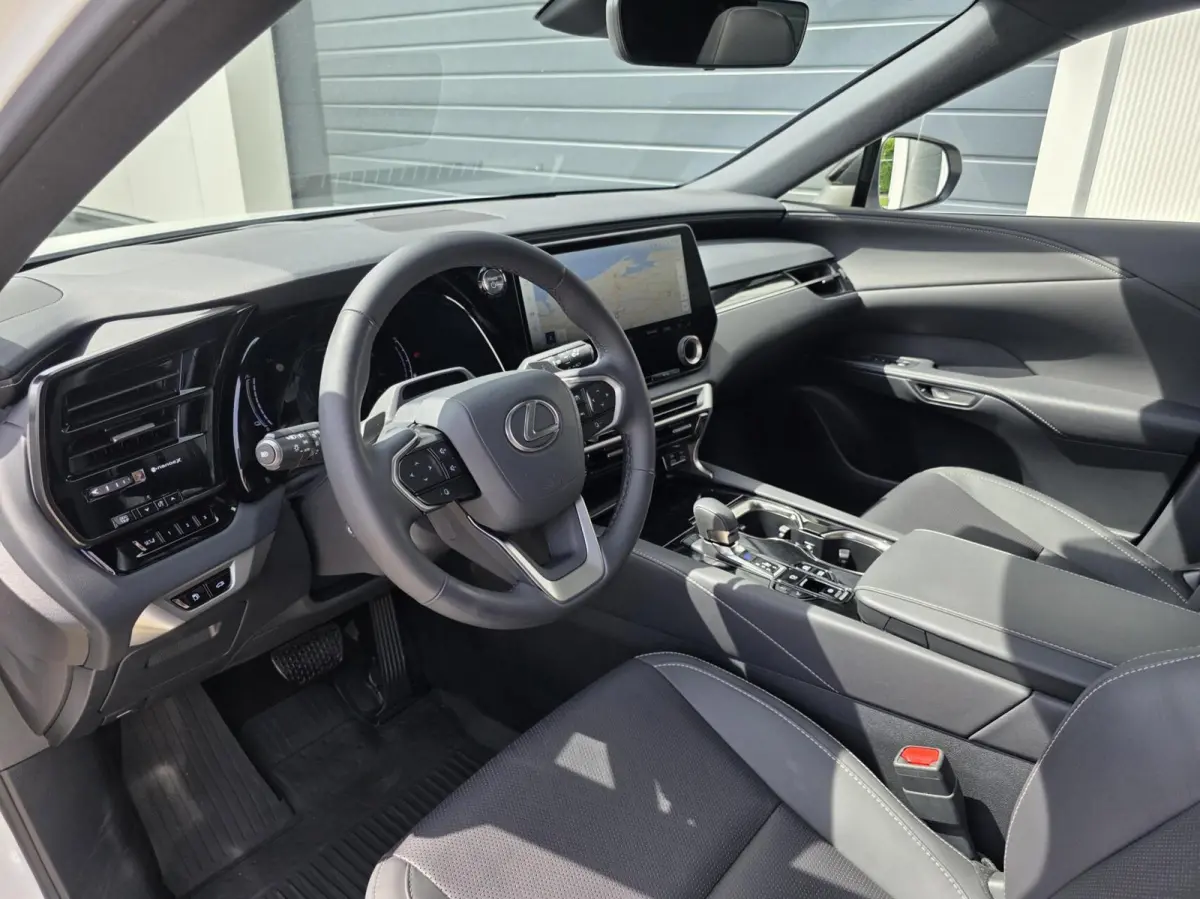 450h+ Plug-in Hybrid F Sport | Full options