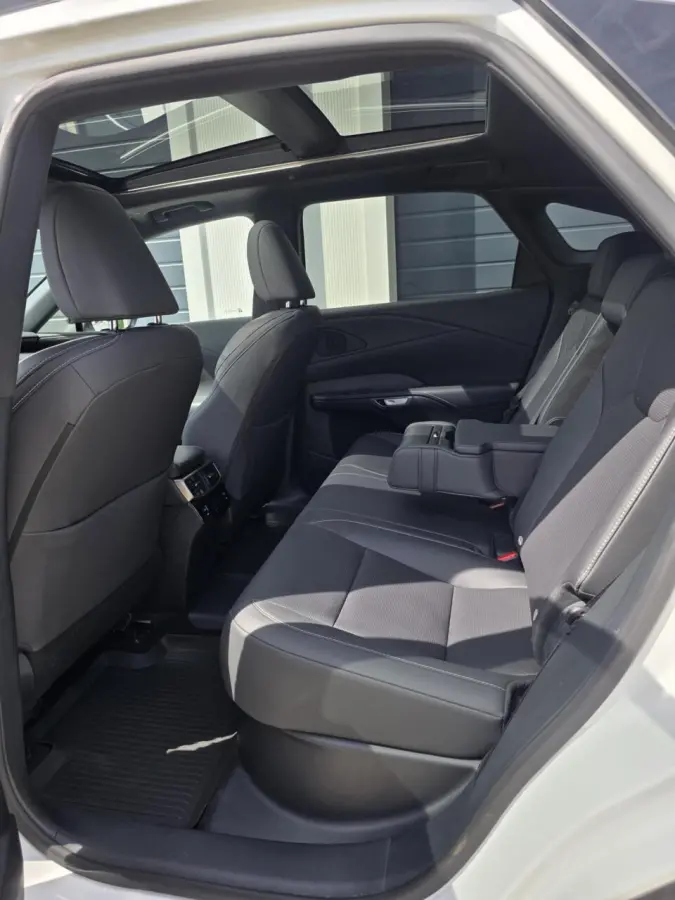 450h+ Plug-in Hybrid F Sport | Full options