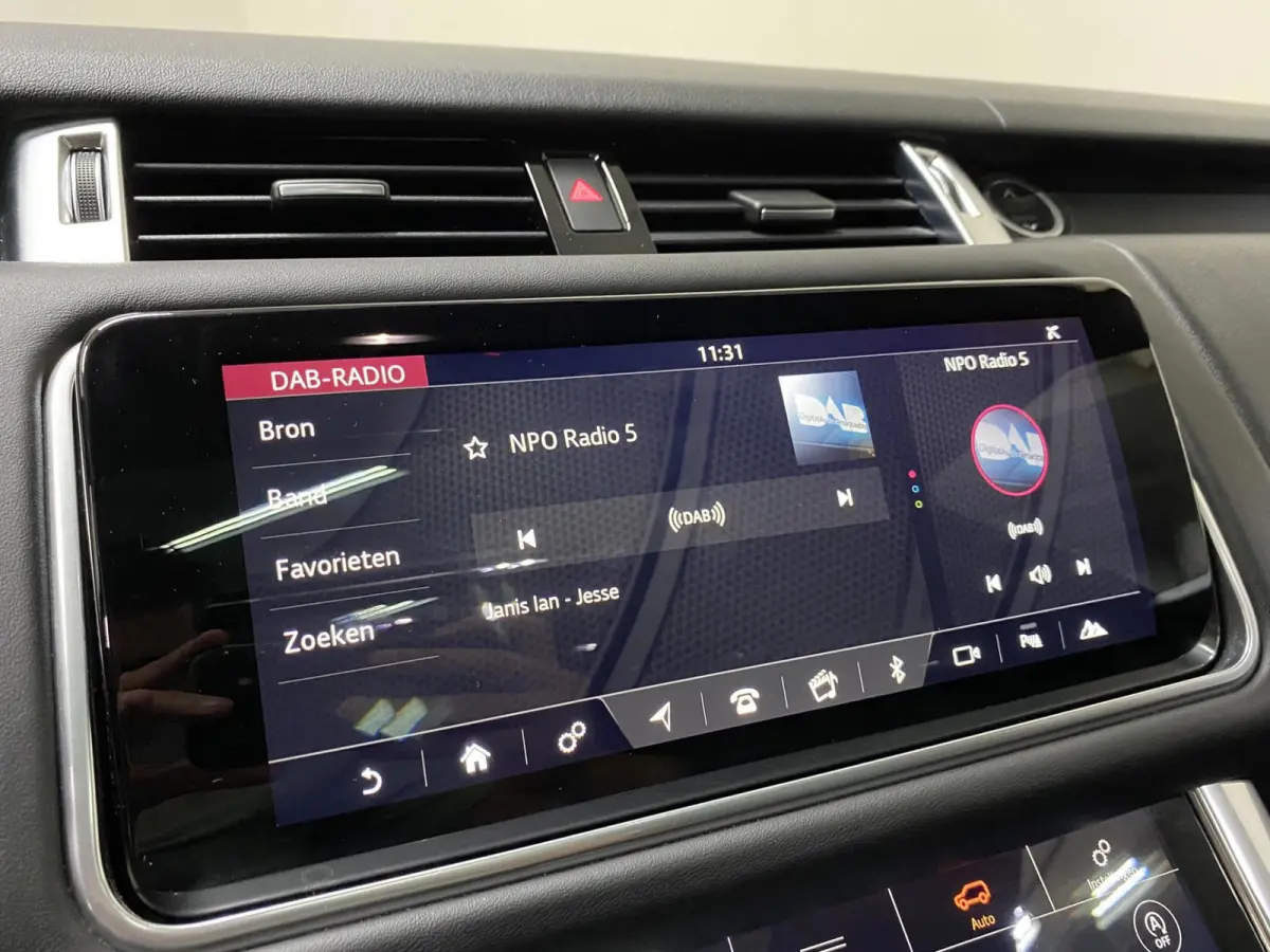 5.0 V8 SC HSE Dynamic | Panoramadak | Standkachel | Stoelkoeling |