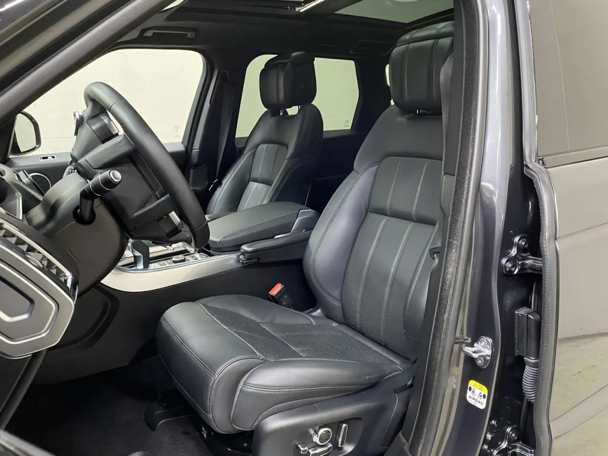5.0 V8 SC HSE Dynamic | Panoramadak | Standkachel | Stoelkoeling |