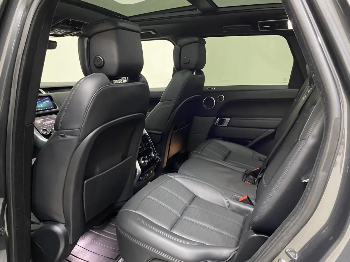 5.0 V8 SC HSE Dynamic | Panoramadak | Standkachel | Stoelkoeling |