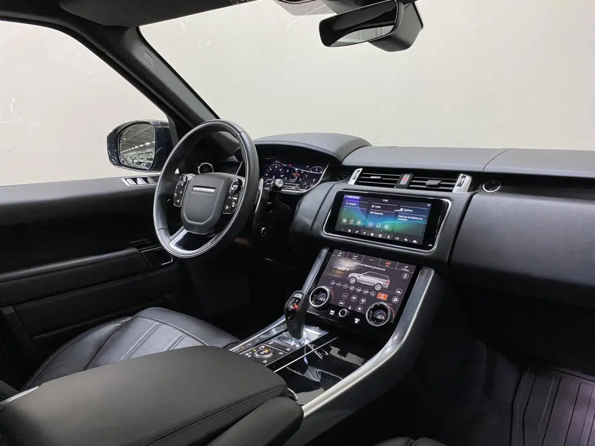 5.0 V8 SC HSE Dynamic | Panoramadak | Standkachel | Stoelkoeling |