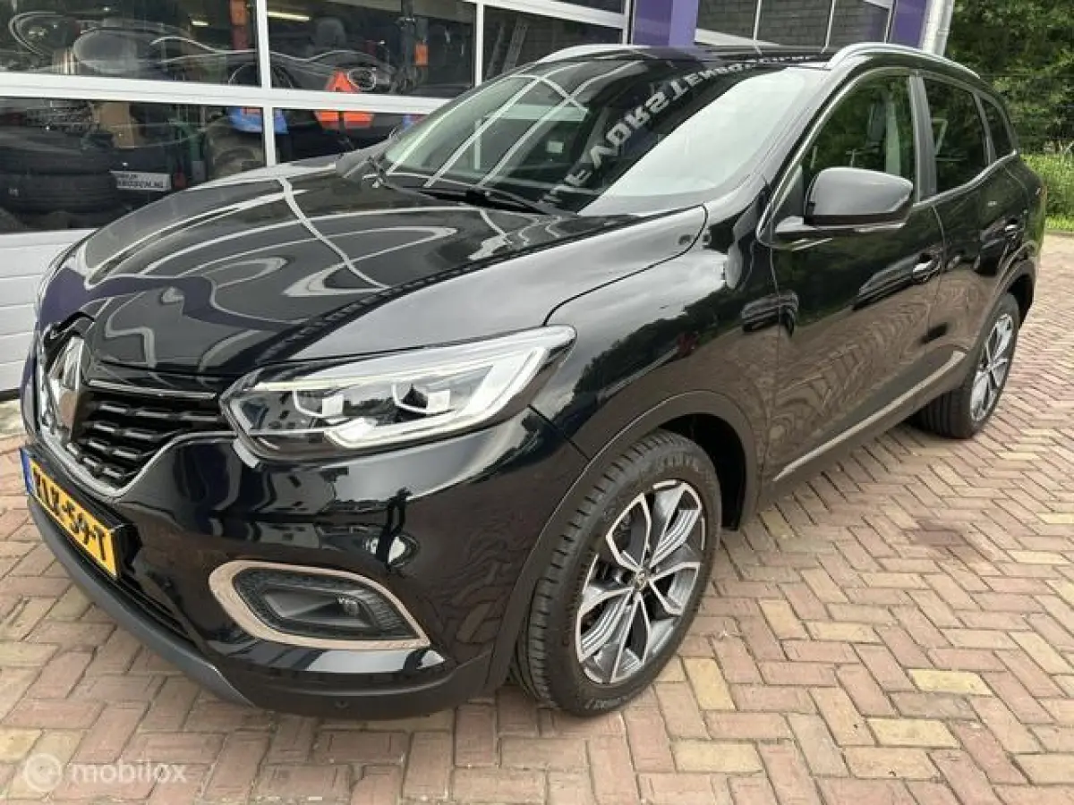 1.3 TCe Black Edition * AUTOMAAT * NAVIGATIE