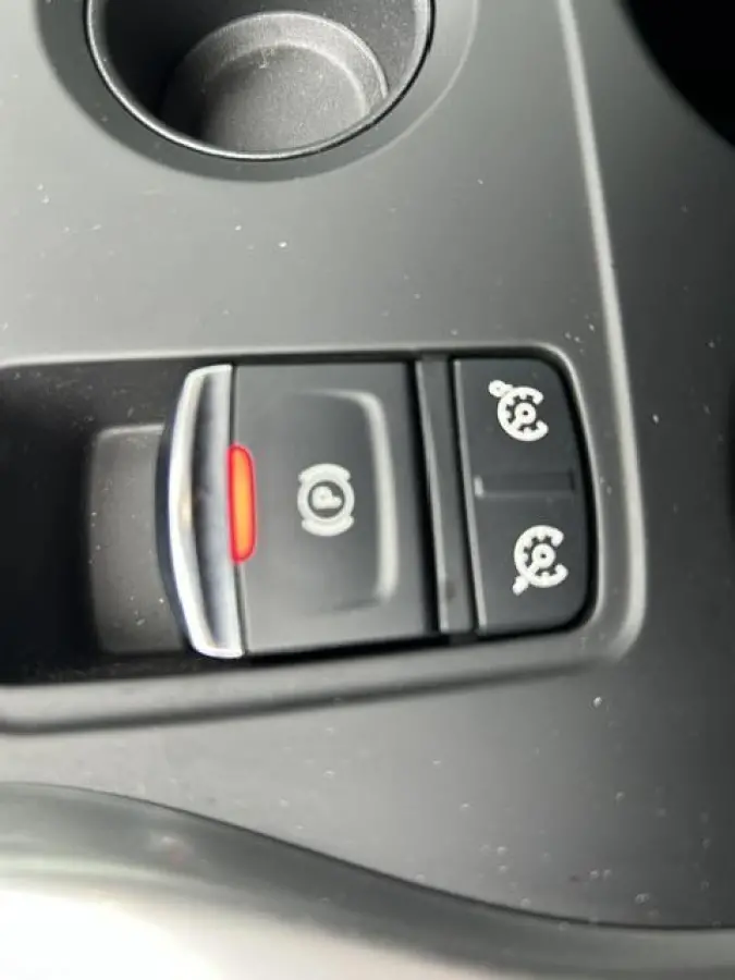 1.3 TCe Black Edition * AUTOMAAT * NAVIGATIE