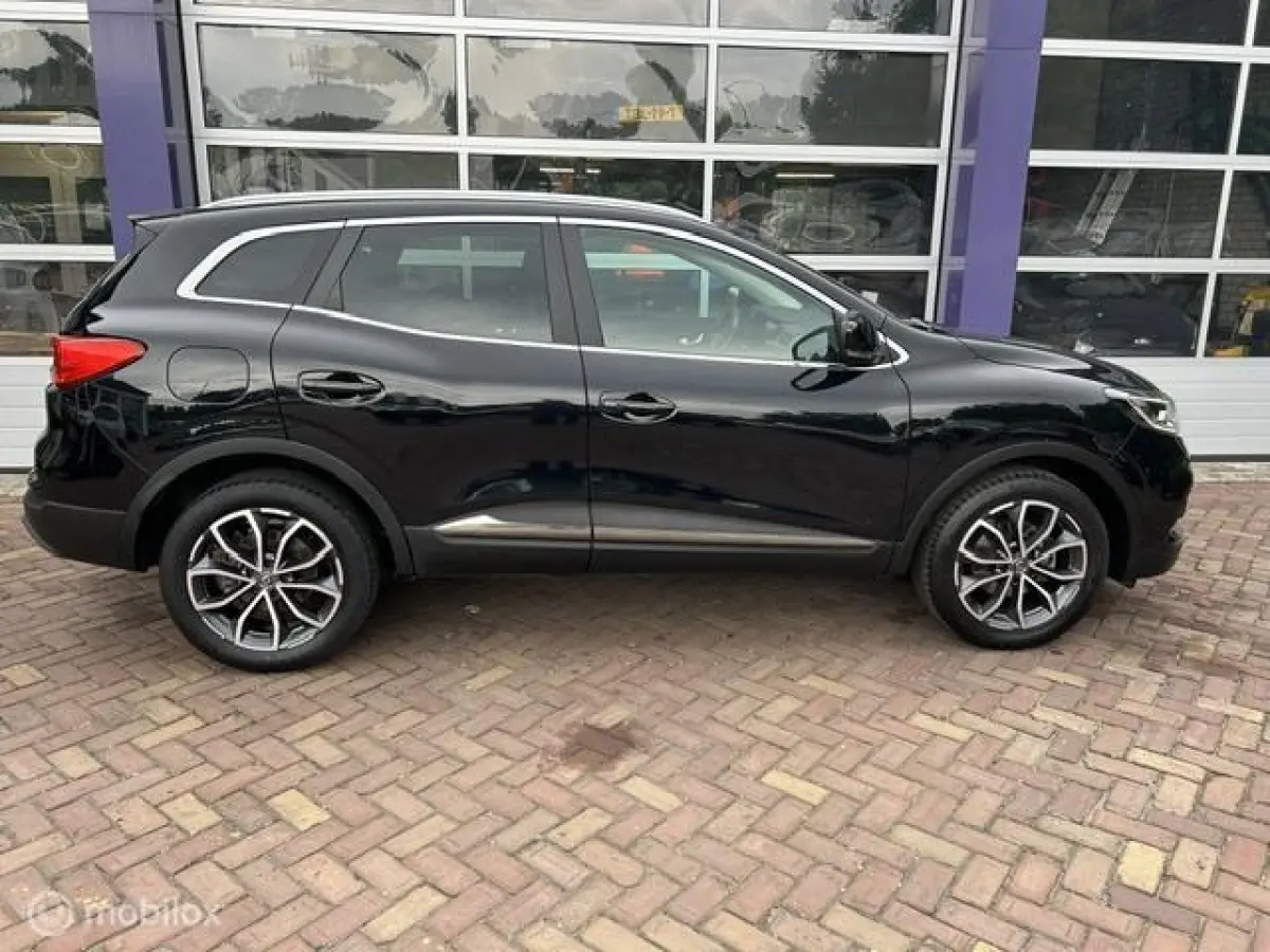 1.3 TCe Black Edition * AUTOMAAT * NAVIGATIE