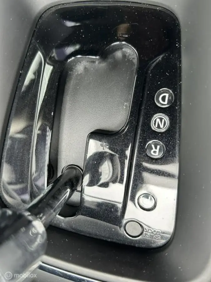 1.3 TCe Black Edition * AUTOMAAT * NAVIGATIE